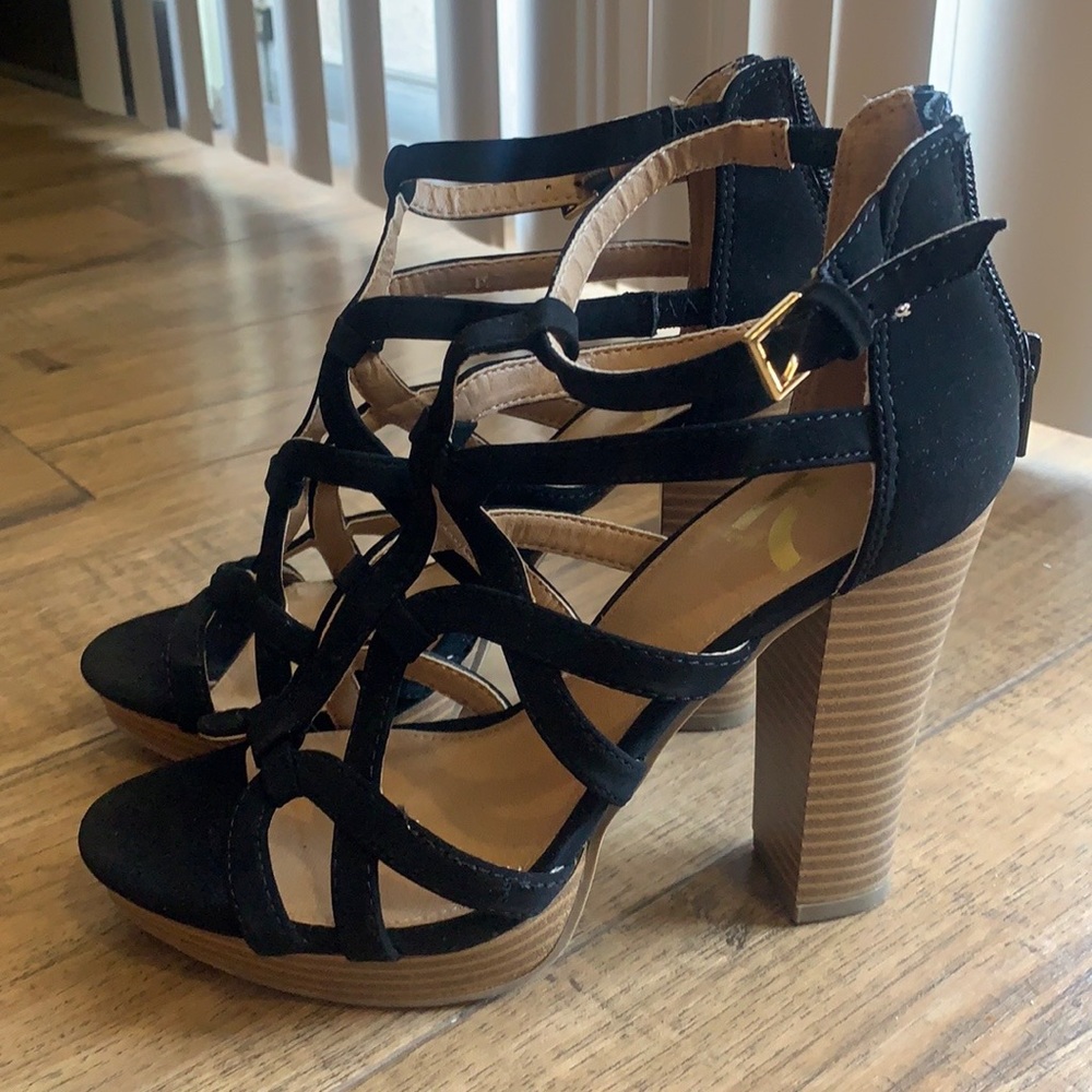 Black Heels by Report